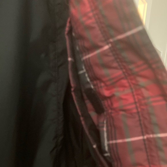 Eddie Bauer Premium Goose Down Vest Red “Tartan” Plaid Sz. M - Picture 8 of 13